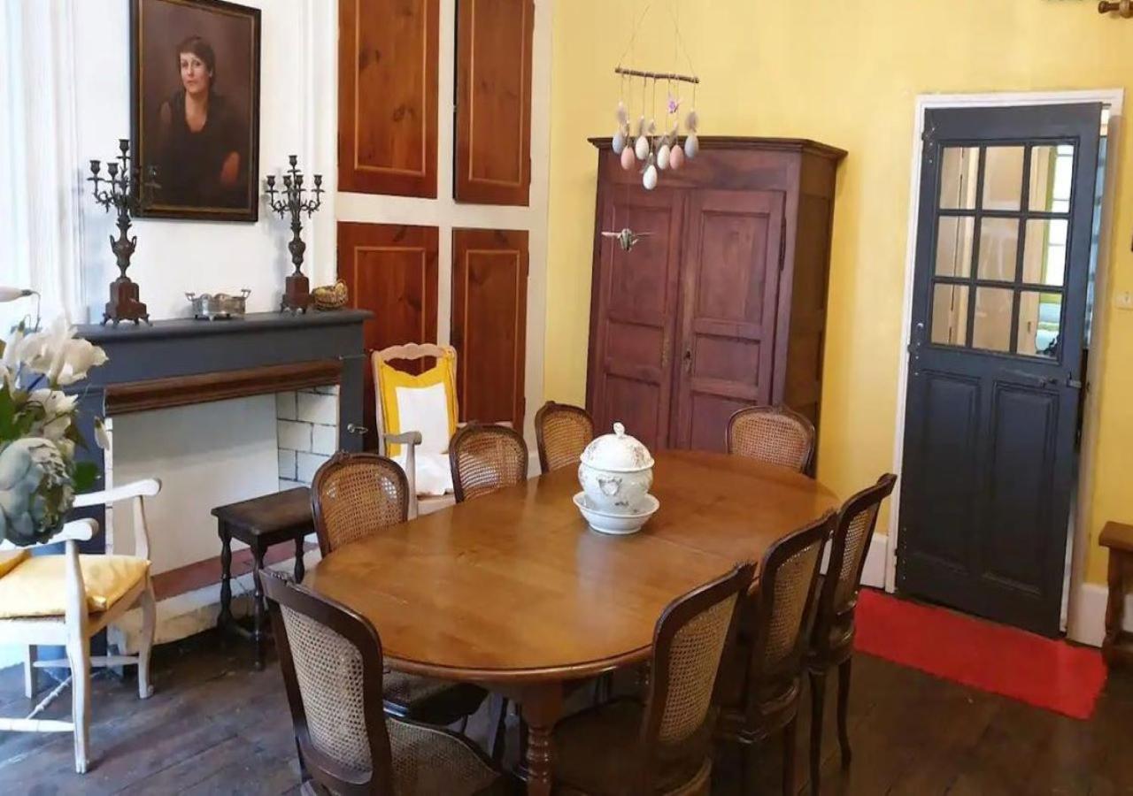 Grand Appartement De Charme Avec Parking Prive Florac Екстериор снимка